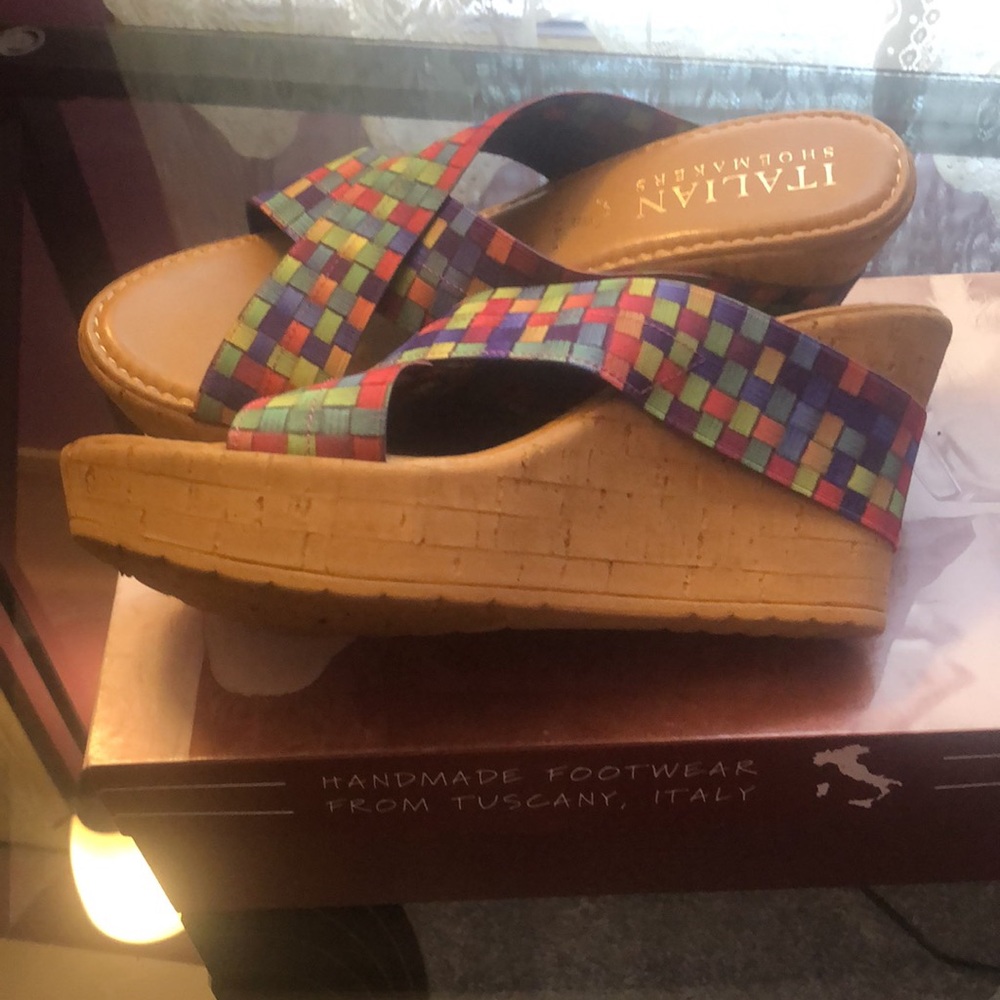 Handmade wedges - Picture 2 of 4